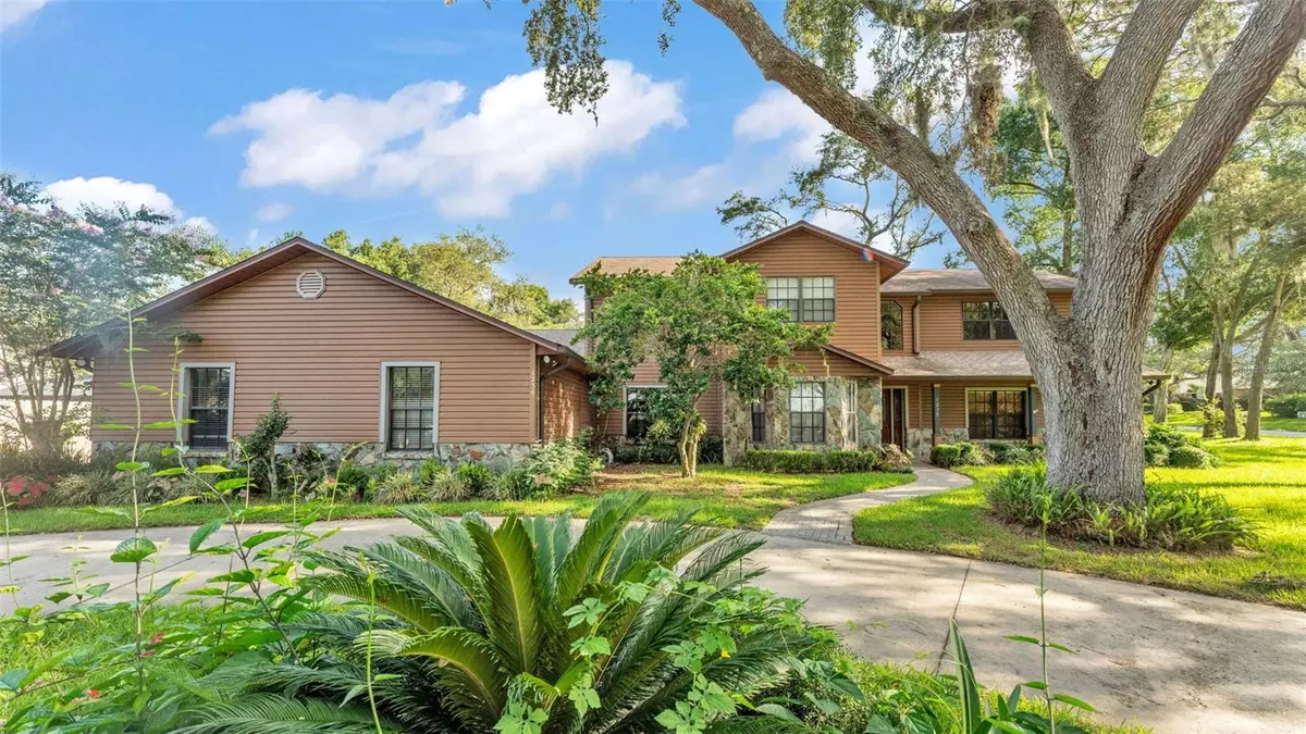 Lakeland, FL 33809,1230 ODONIEL LOOP S