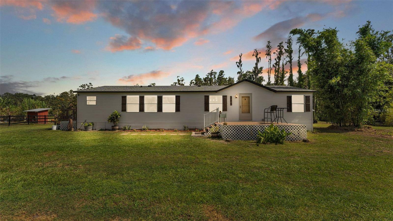 309 E HUNTER RD, Plant City, FL 33565