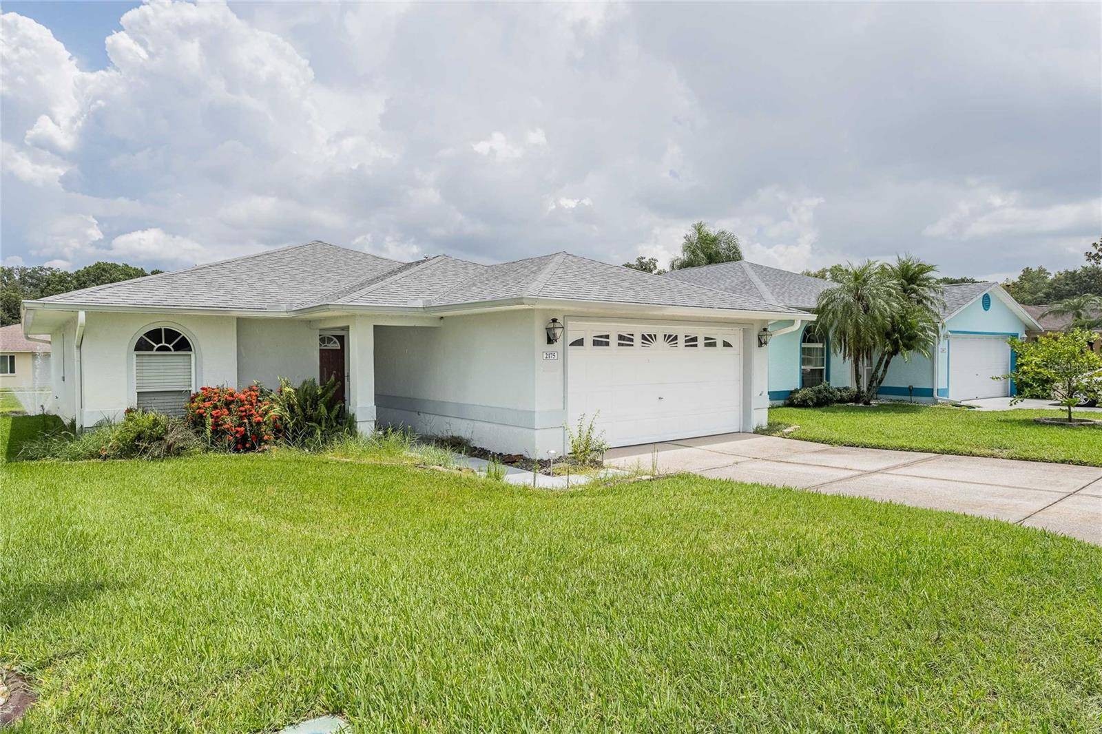Lakeland, FL 33810,2175 SILVER RE DR