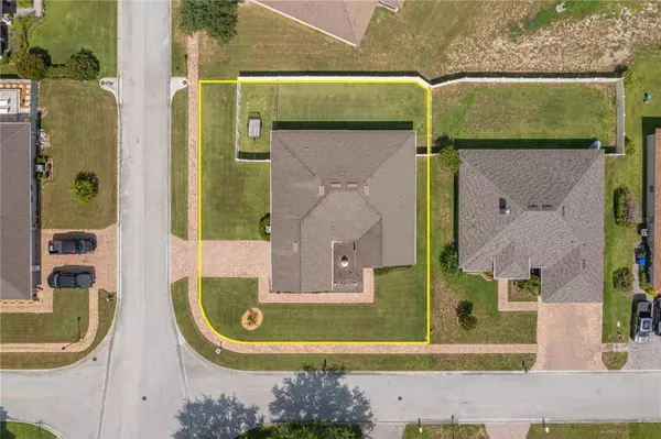 Eagle Lake, FL 33839,702 COUNTRY WALK CV