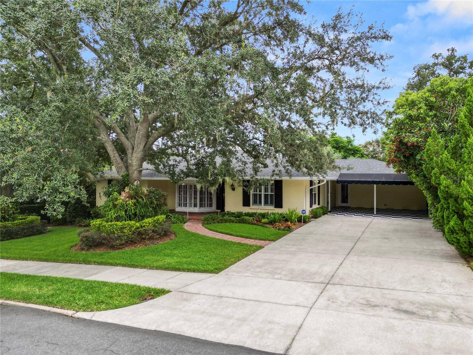 Lakeland, FL 33803,425 MORNINGSIDE DR