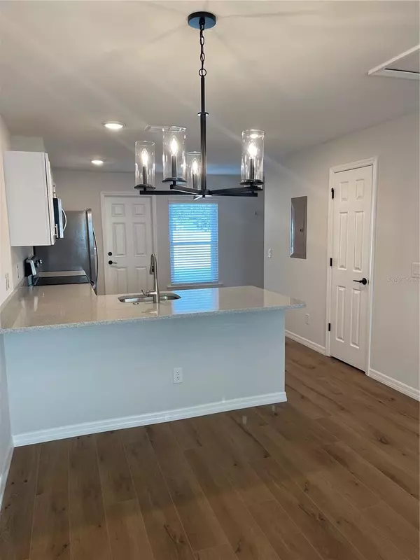 Lakeland, FL 33801,1517 MOONLITE DR