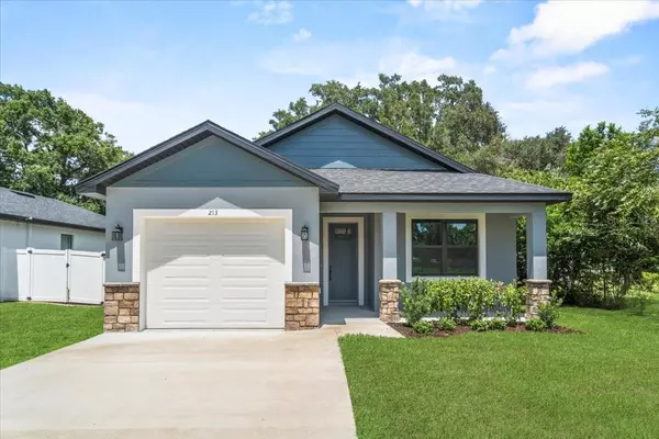 213 CORDOVA RD,  Auburndale,  FL 33823