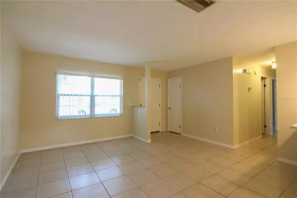 Lakeland, FL 33810,701 SWISS DR