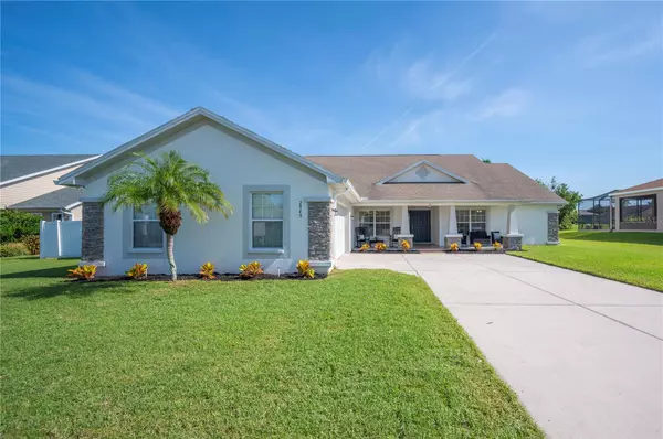 2949 BLACKWATER CREEK DR, Lakeland, FL 33810