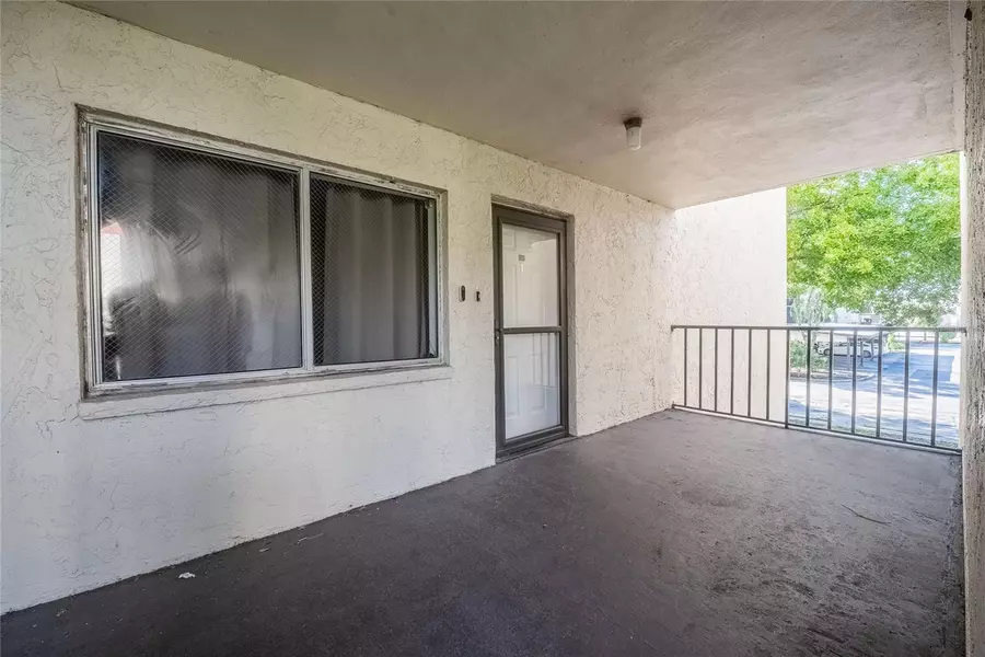 1130 N LAKE PARKER AVE #C226, Lakeland, FL 33805