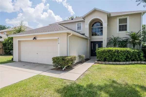 Winter Haven, FL 33880,714 SUNSET COVE DR