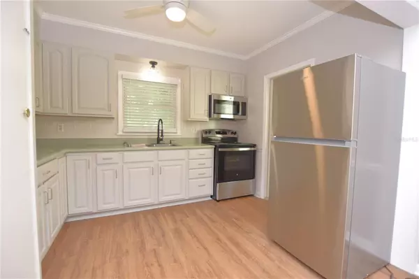 Lakeland, FL 33801,707 E LIME ST