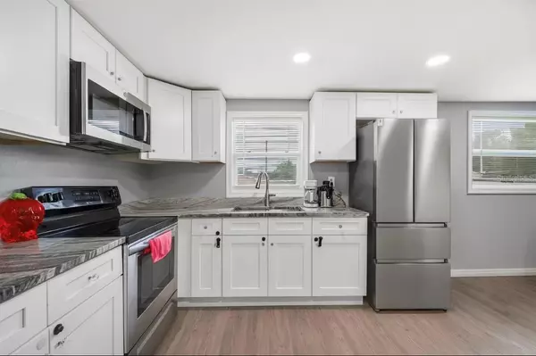 Mulberry, FL 33860,311 SW 3RD AVE