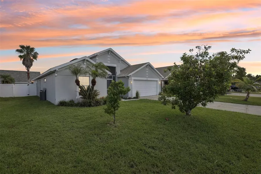 3033 BUCKEYE POINTE DR, Winter Haven, FL 33881