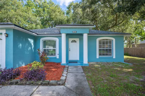 3725 COUNTRY LN, Lakeland, FL 33810