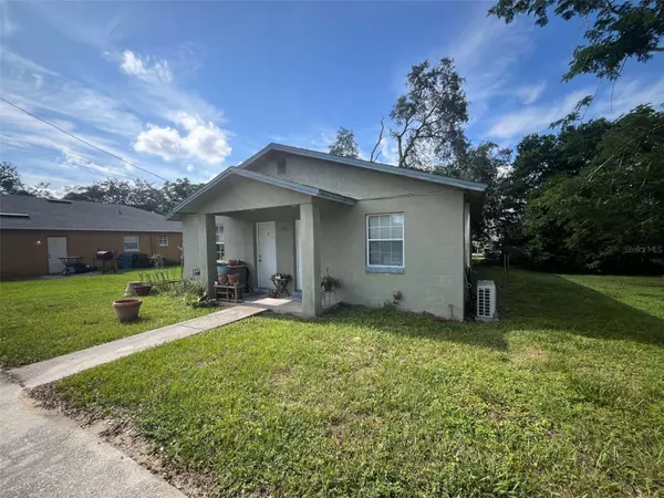 1223 AVENUE L #A, Haines City, FL 33844