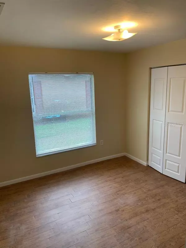 Lakeland, FL 33811,1050 GAY RD
