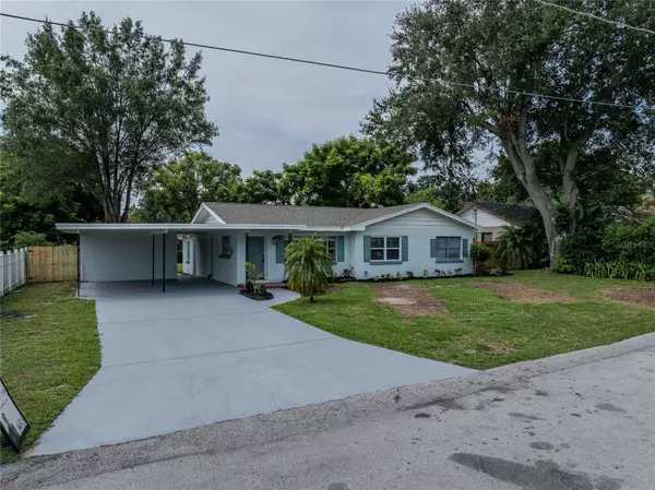 Winter Haven, FL 33881,1520 AVENUE H NE