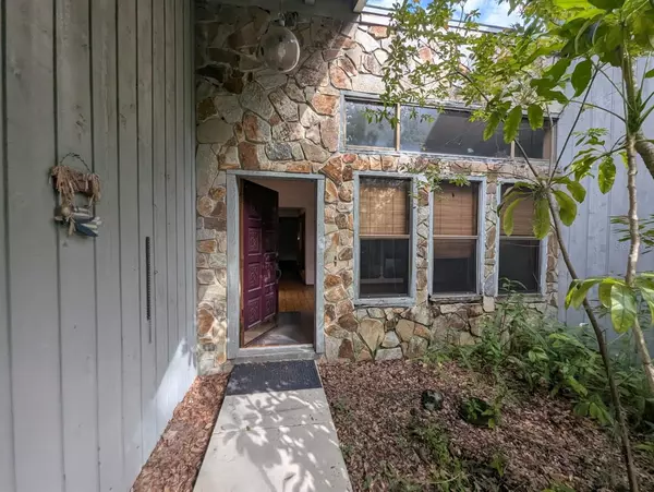 Lakeland, FL 33811,4212 HOMEWOOD LN