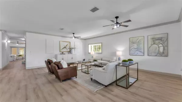 Lakeland, FL 33810,4141 KATHLEEN RD