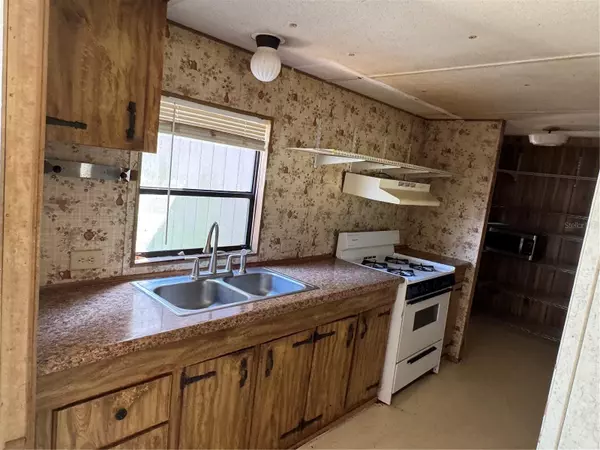 Live Oak, FL 32060,6001 185TH RD