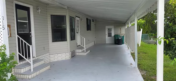 Barefoot Bay, FL 32976,315 PAPAYA CIR