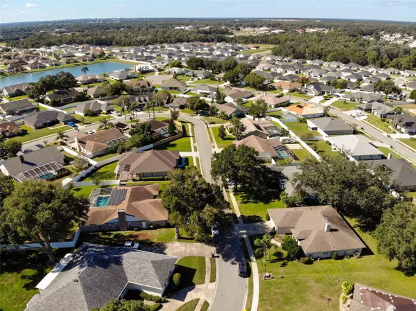 Lakeland, FL 33809,579 POWDER HORN ROW