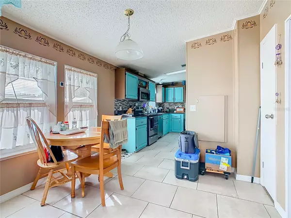 Lakeland, FL 33810,2165 CYPRESS CROSS DR
