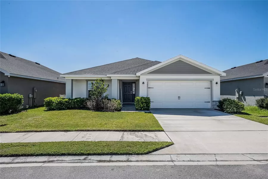 3227 COSTELLO CIR, Winter Haven, FL 33884