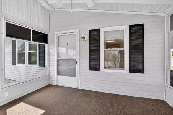 Polk City, FL 33868,4945 SHORE LINE DR