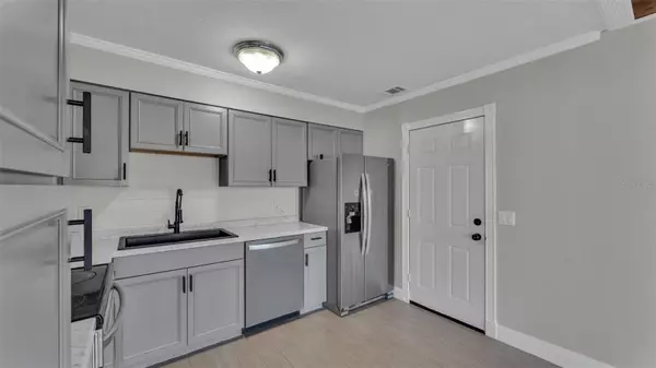 Lakeland, FL 33801,434 ELLERBE WAY