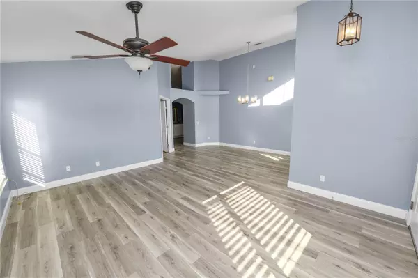 Lakeland, FL 33810,8336 ADELE RD