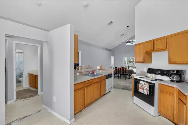 Davenport, FL 33837,449 MAJESTY DR