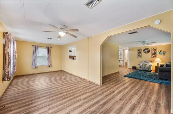 Lake Alfred, FL 33850,2153 LOIS BLVD