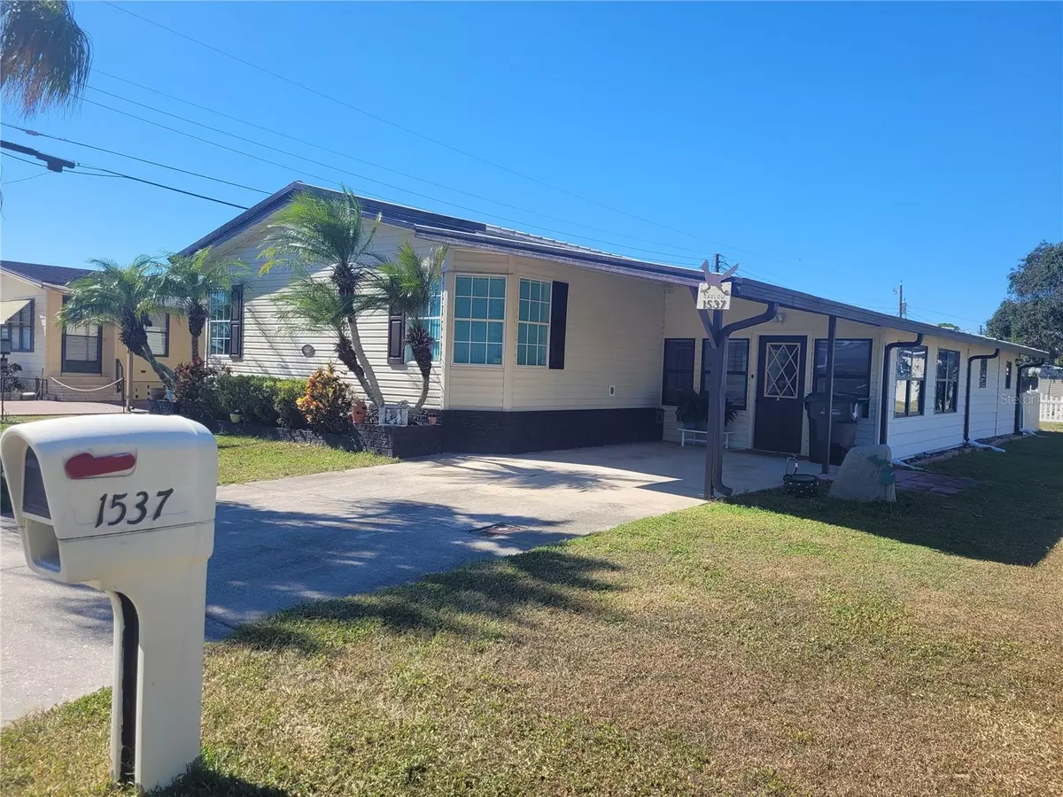 Lakeland, FL 33801,1537 BLUE LAKE DR