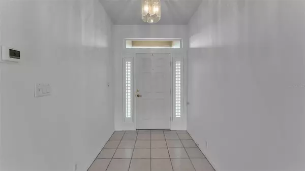 Lakeland, FL 33811,4268 WINDCHIME LN