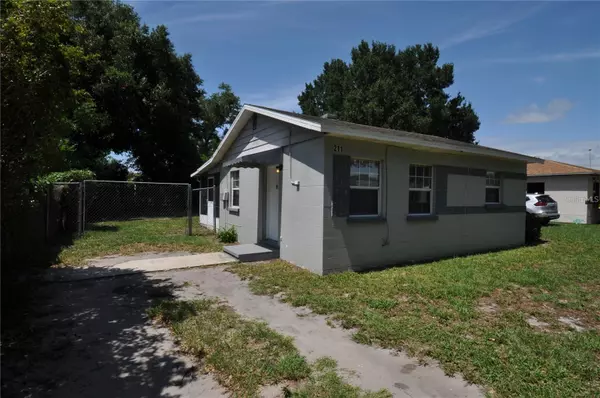 211 ROSE ST, Auburndale, FL 33823