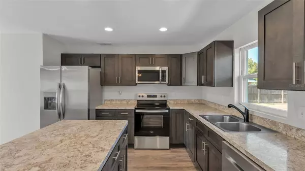 Lakeland, FL 33801,2232 E MAGNOLIA ST