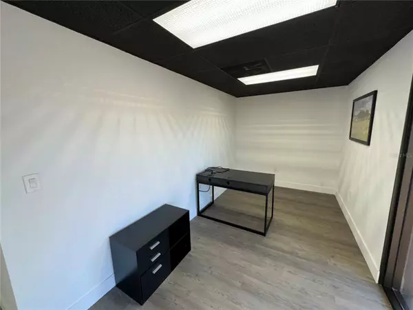 Lakeland, FL 33813,4250 S FLORIDA AVE #2