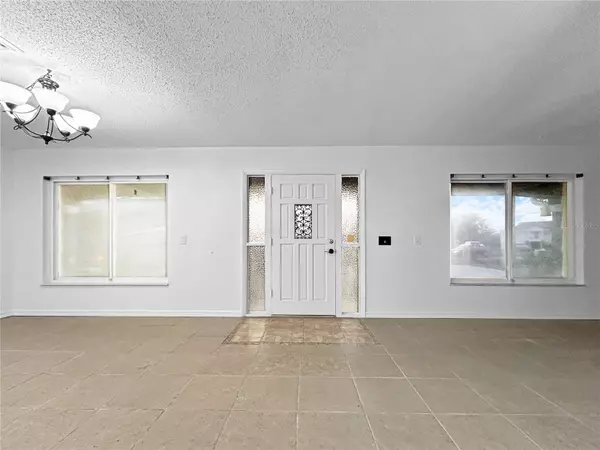 Hudson, FL 34667,16206 SEA PINES DR