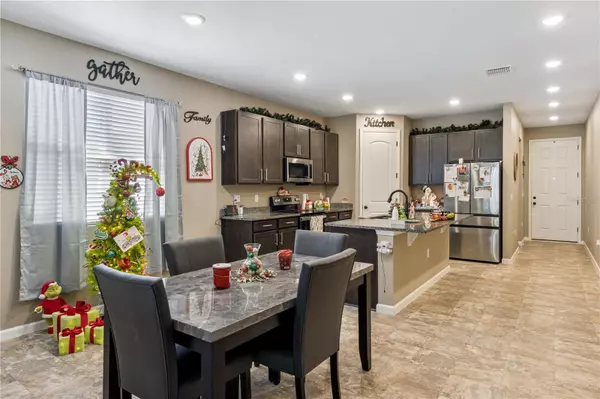 Winter Haven, FL 33880,2869 CATHY BLVD