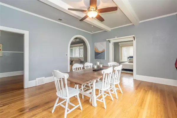 Winter Haven, FL 33880,107 LAKE HOWARD DR NW