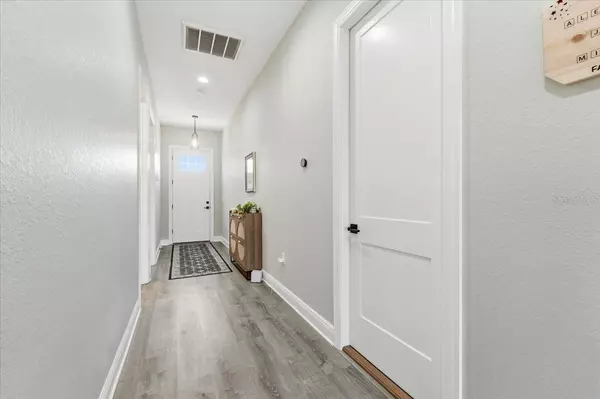 Polk City, FL 33868,469 NOLANE LN