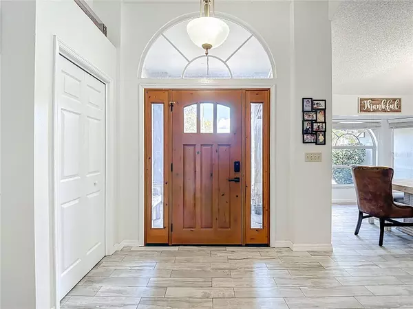 Lakeland, FL 33809,1621 SIR HENRYS TRL