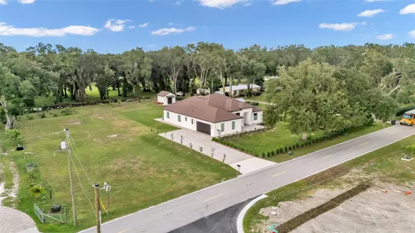 Lakeland, FL 33811,1193 PARKER RD