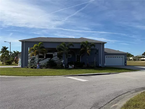 303 NOLANE LN, Polk City, FL 33868