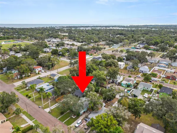 St Petersburg, FL 33705,832 20TH AVE S #830/832