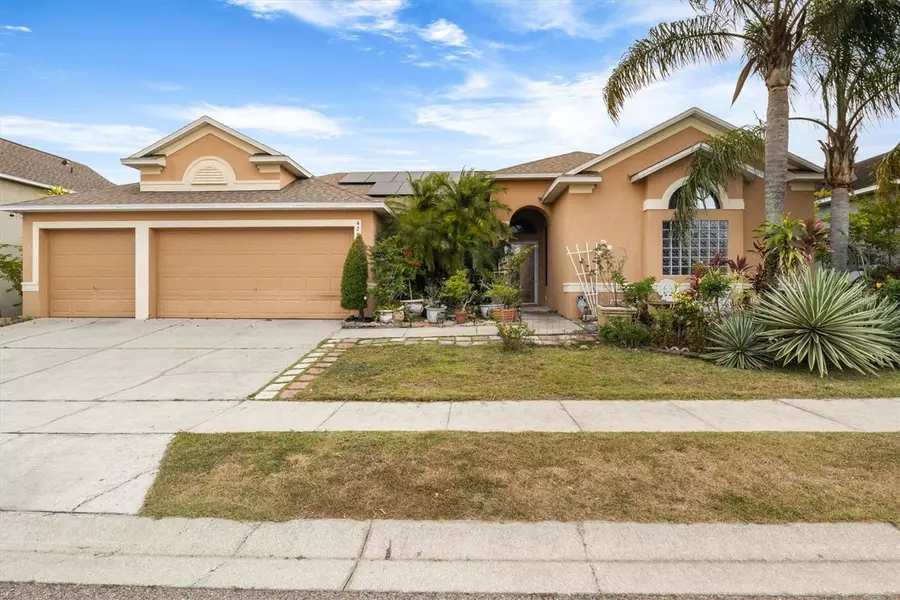 428 COVENTRY RD, Davenport, FL 33897