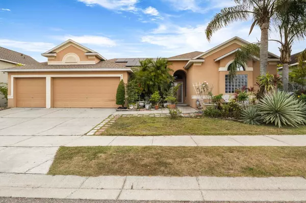 428 COVENTRY RD, Davenport, FL 33897