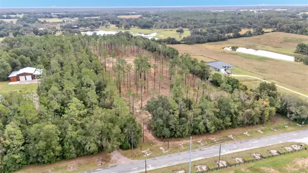 Dade City, FL 33523,17738 POWERLINE RD