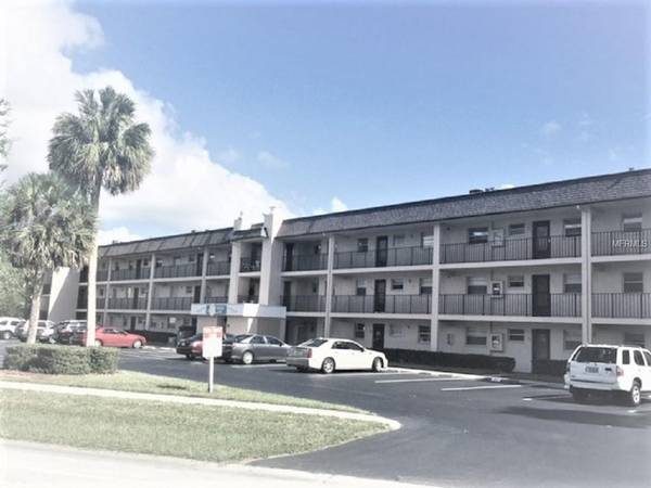 102 CAPRI ISLES BLVD #301, Venice, FL 34292