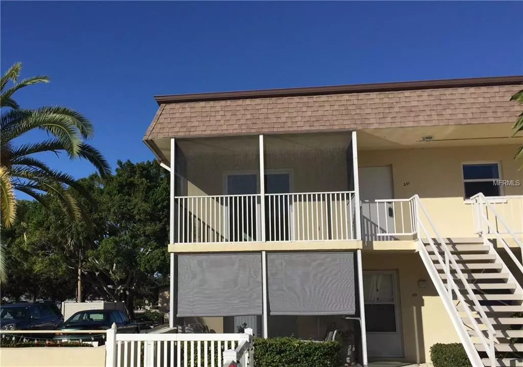 Venice, FL 34285,409 MANATEE CT #201