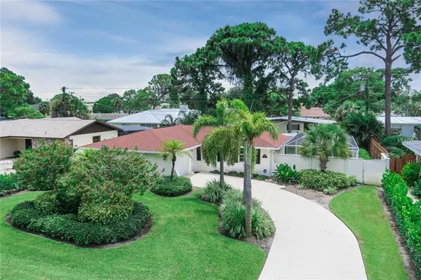 320 AURORA ST E, Venice, FL 34285