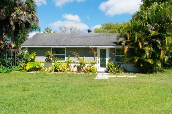 113 PORTIA ST N, Nokomis, FL 34275